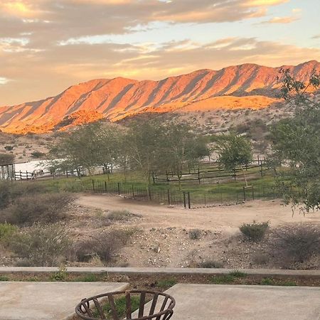 Achab Self Catering Tent Usakos المظهر الخارجي الصورة