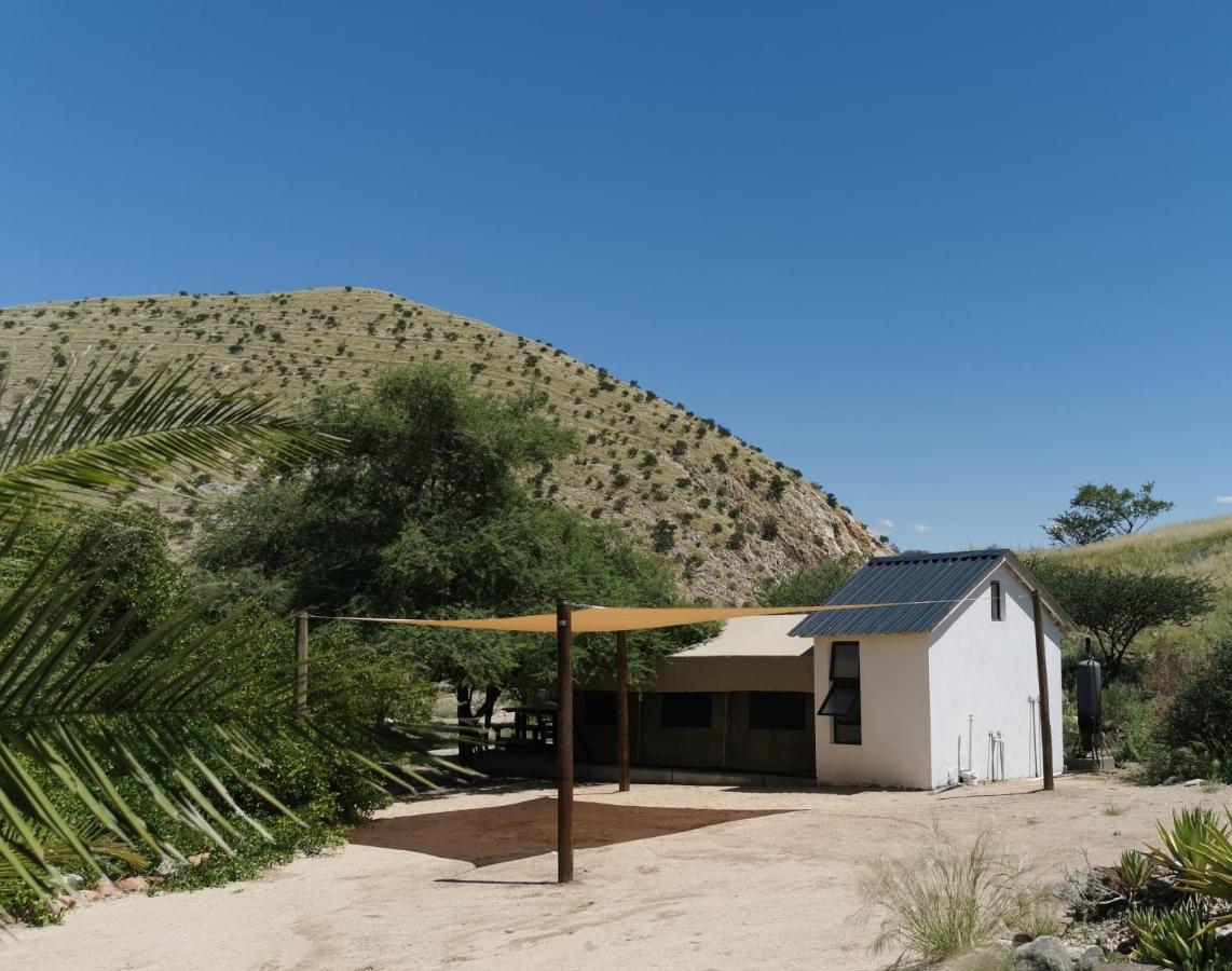 Achab Self Catering Tent Usakos المظهر الخارجي الصورة